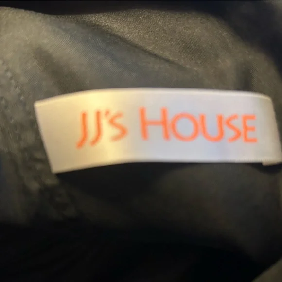 NWT black cocktail dress - Picture 3 of 8